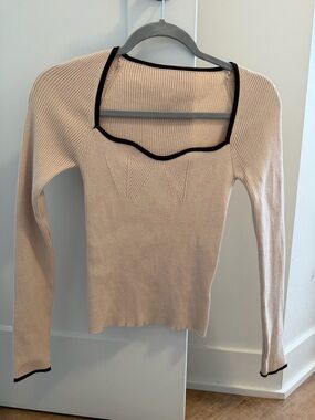 Ribbed Square Neck Long Sleeve Top in Beige with Brown Trim